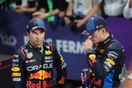 Checo Pérez logra una inesperada y curiosa victoria sobre Verstappen